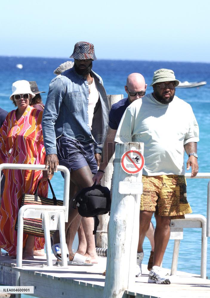 Lebron James Spotted At Club 55 - Saint Tropez