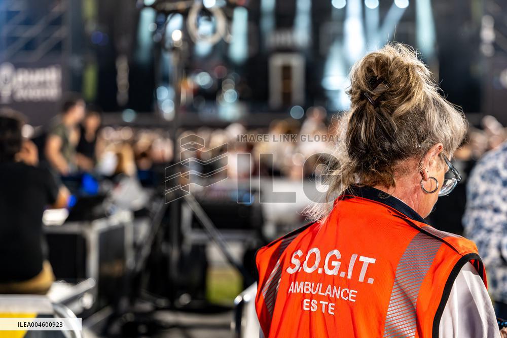 Anastacia Performs Live Concert - Italy