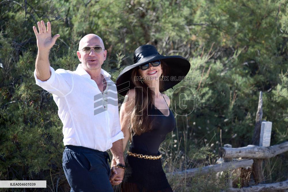 Jeff Bezos And Wife Lauren Sanchez At Club 55 - Saint Tropez