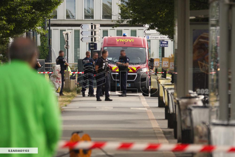 Chemical Leak Forces Evacuation At Jules Verne Clinic - Nantes