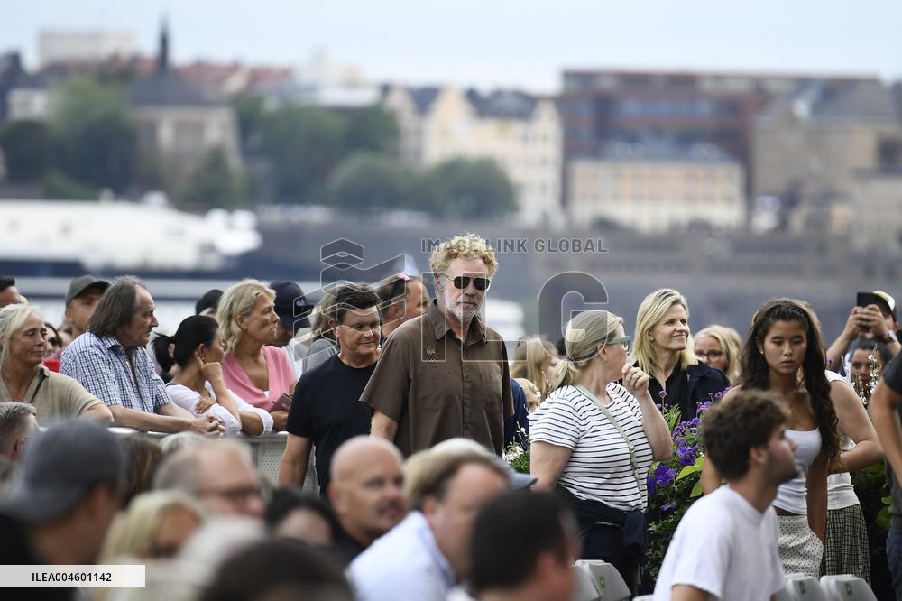 WILL FERRELL ALLSÅNG AT SKANSEN 2025