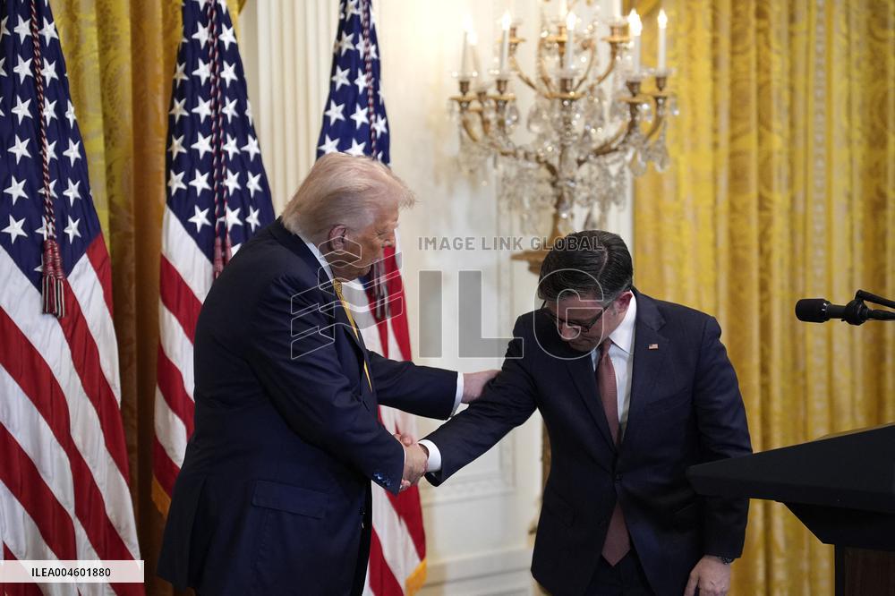 Donald Trump with Republics of Congress - Washington