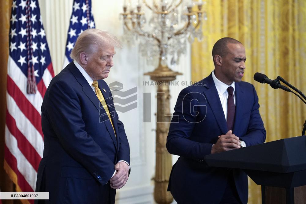 Donald Trump with Republics of Congress - Washington