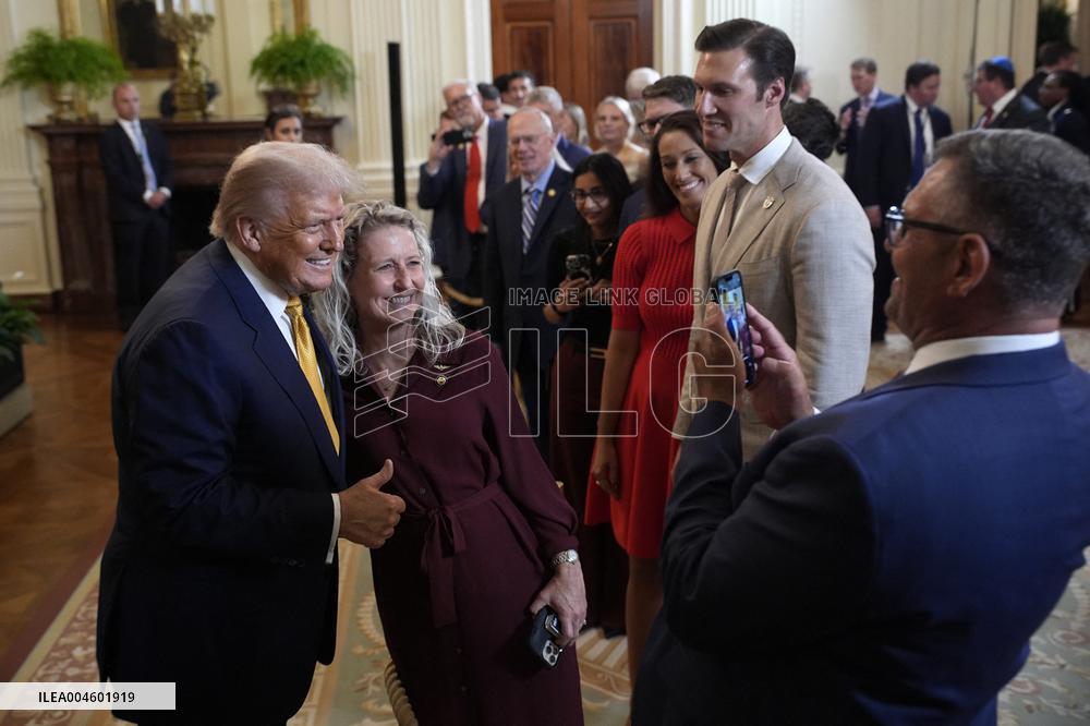 Donald Trump with Republics of Congress - Washington