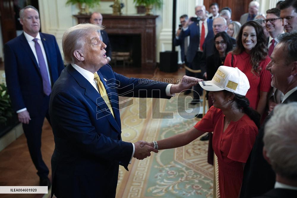 Donald Trump with Republics of Congress - Washington