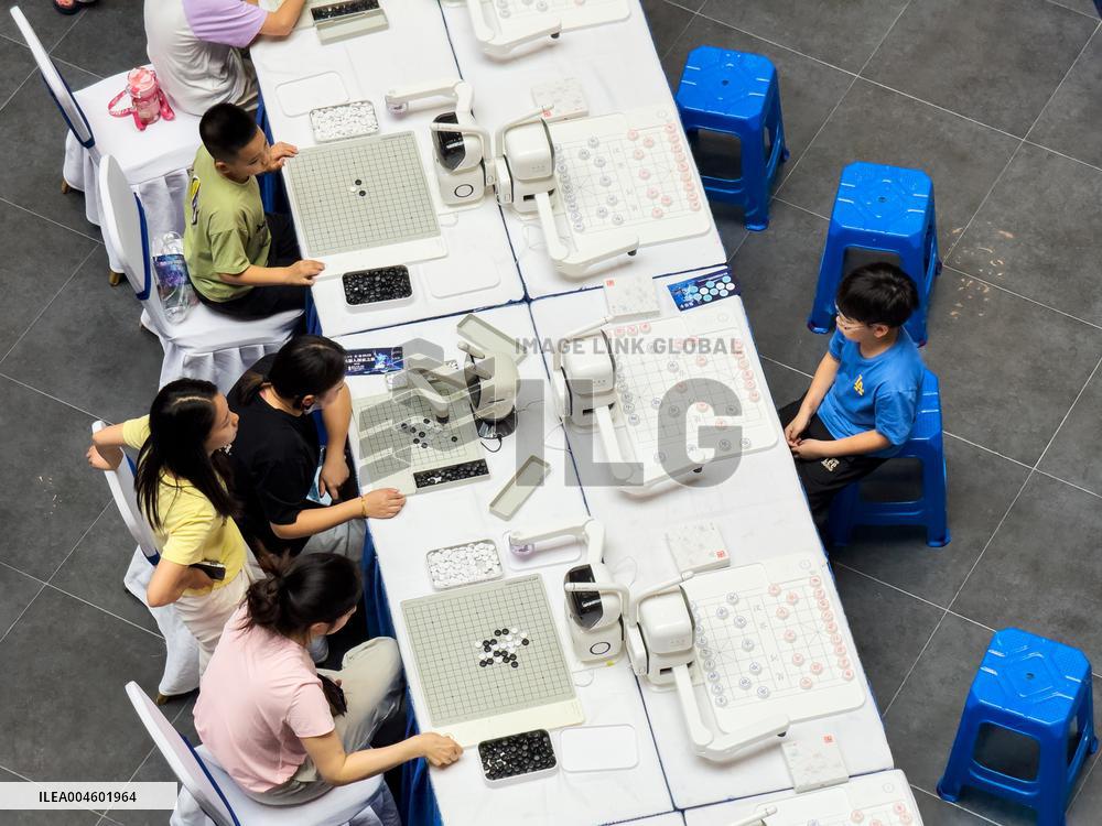 AI Robots Play Chess With Humans