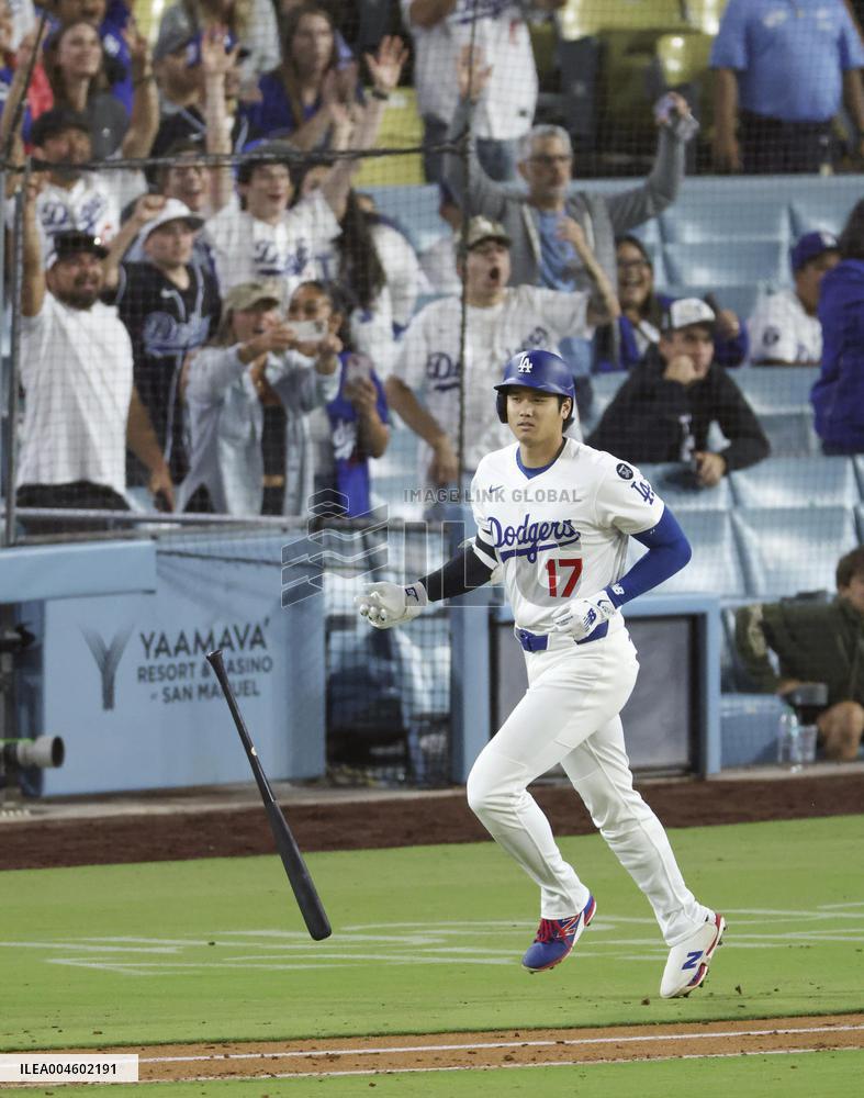 Baseball: Twins vs. Dodgers