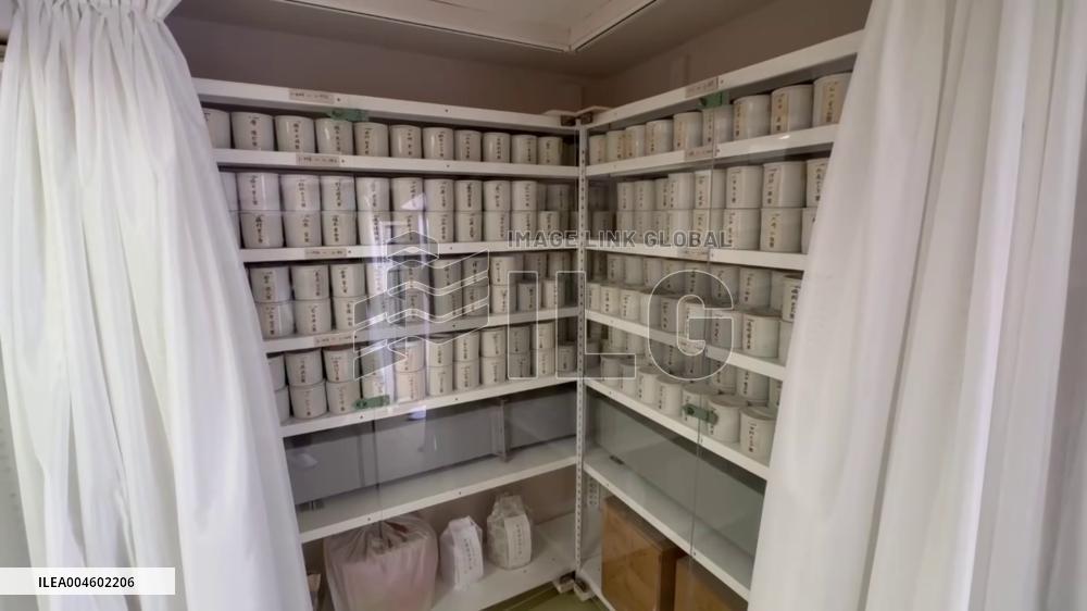 Charnel house of A-bomb mound in Hiroshima shown to press