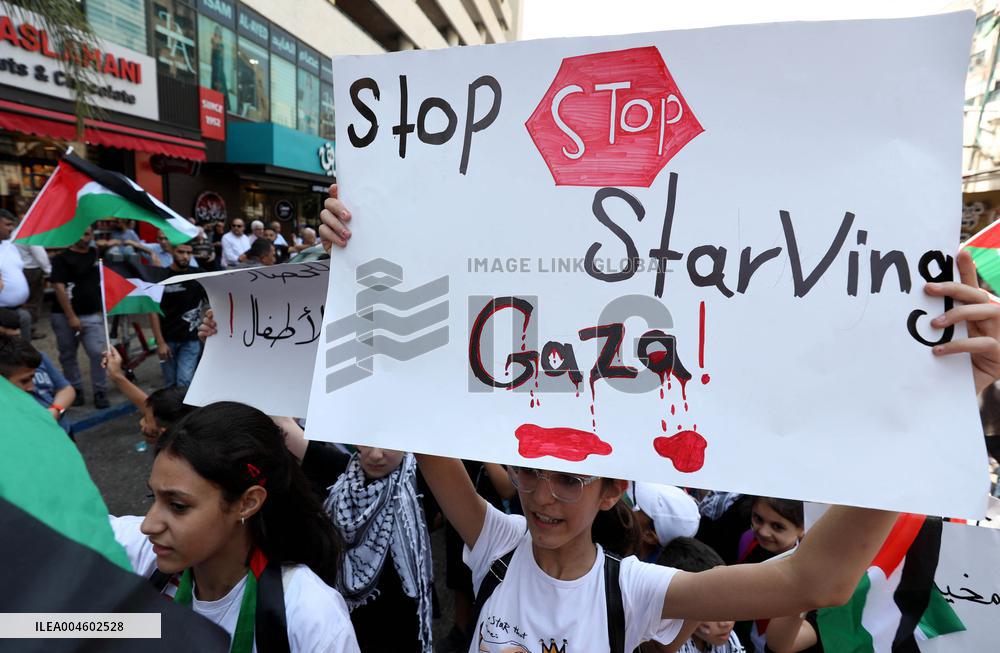 Demonstration In Nablus Against Gaza War