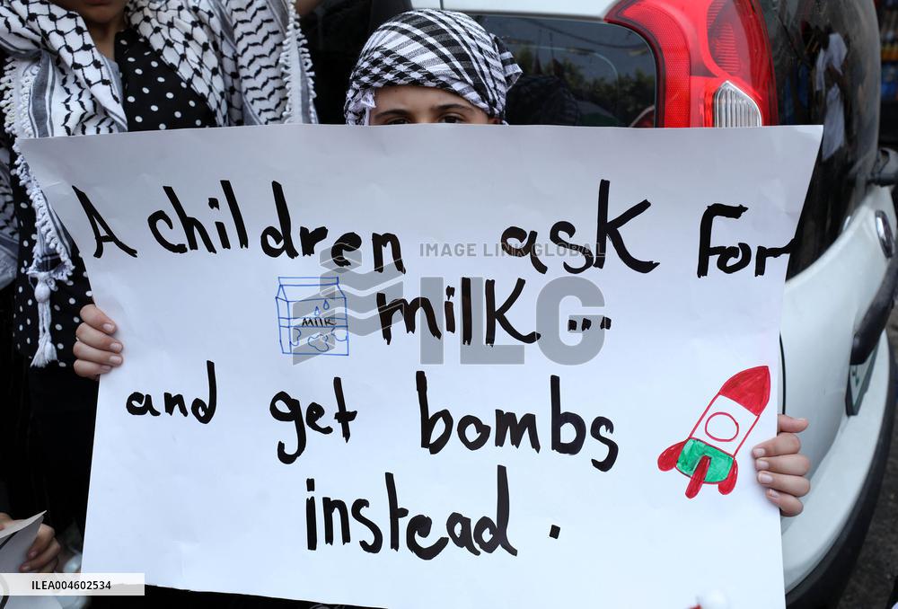 Demonstration In Nablus Against Gaza War