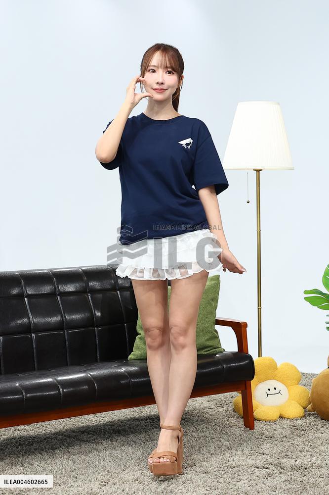 Japanese Entertainer Mikami Yua