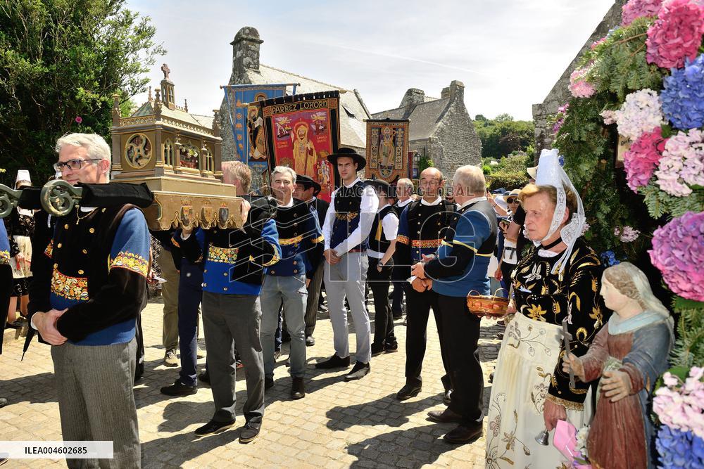 Locronan - La Grande Tromenie - France