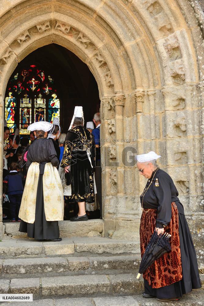 Locronan - La Grande Tromenie - France