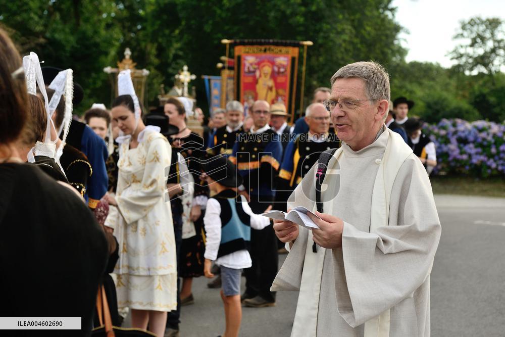 Locronan - La Grande Tromenie - France