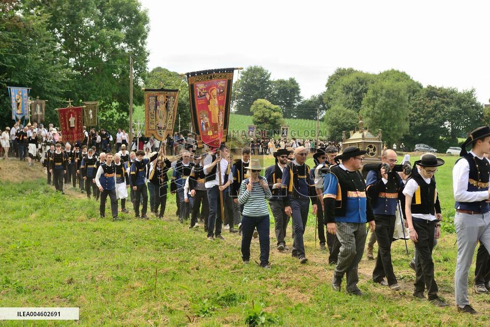 Locronan - La Grande Tromenie - France