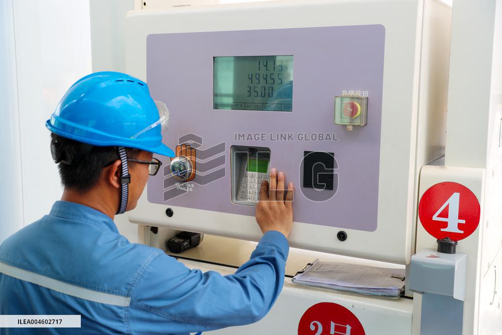 China First Carbon Neutral Hydrogen Refueling Station