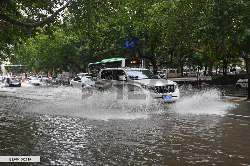 Rainstorm Hit Qingzhou