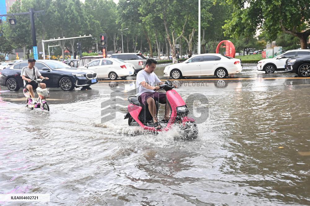 Rainstorm Hit Qingzhou