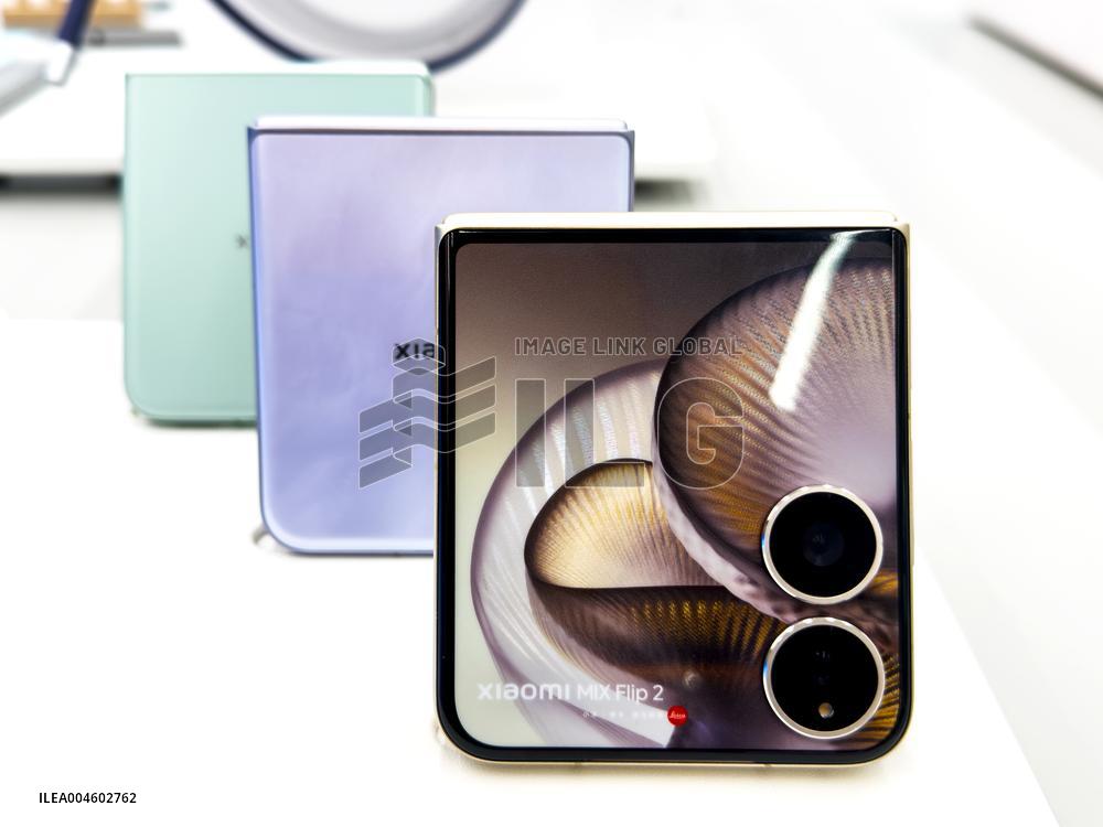 Foldable Phone XIAOMI MIX Flip 2