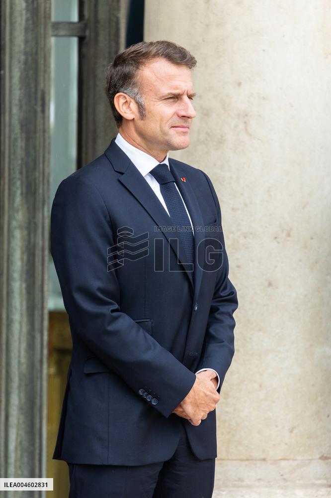 Jotham Napat Received At Elysee - Paris NB