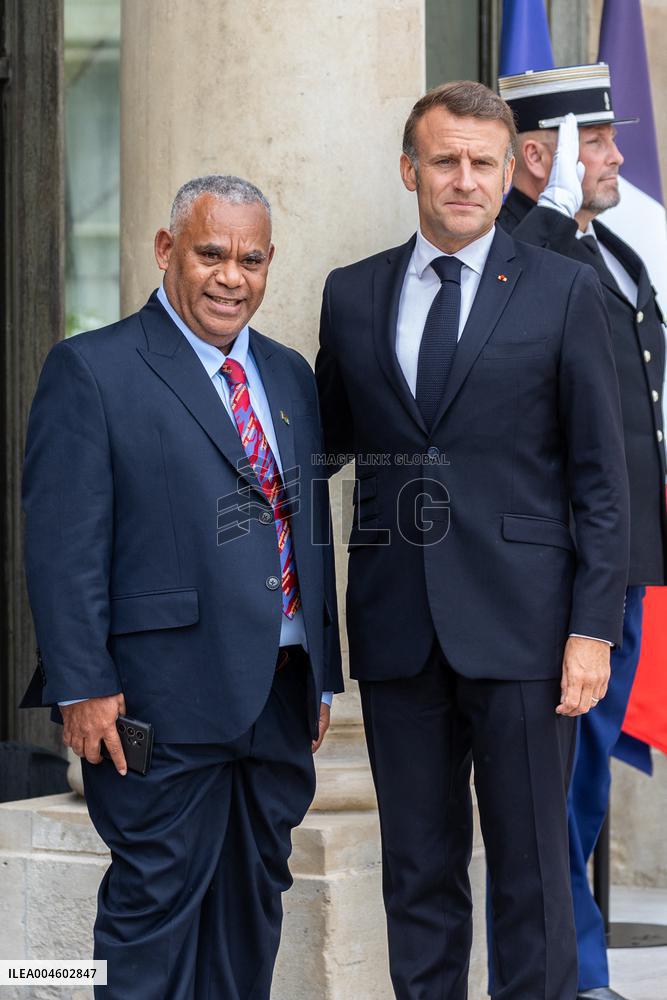 Jotham Napat Received At Elysee - Paris NB