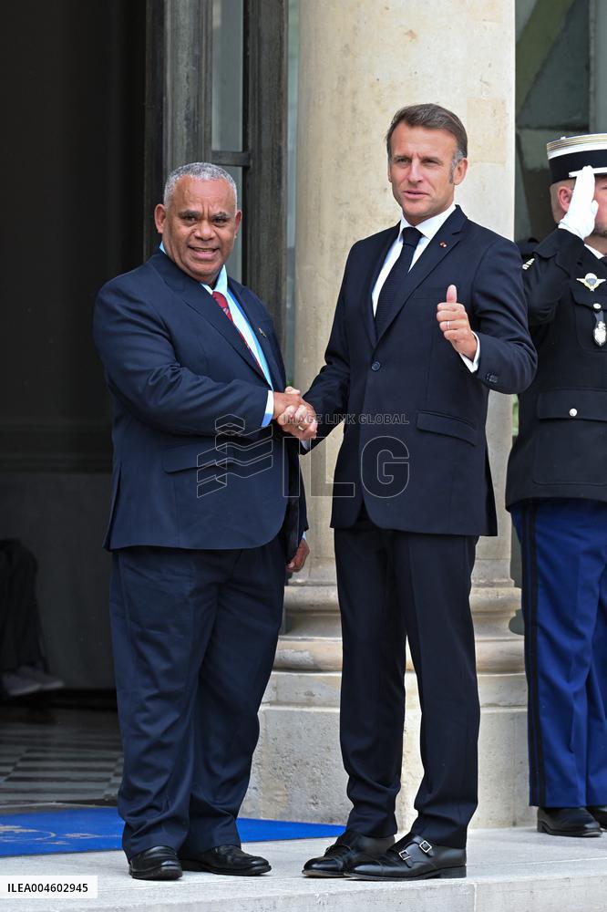 Jotham Napat Received At Elysee - Paris