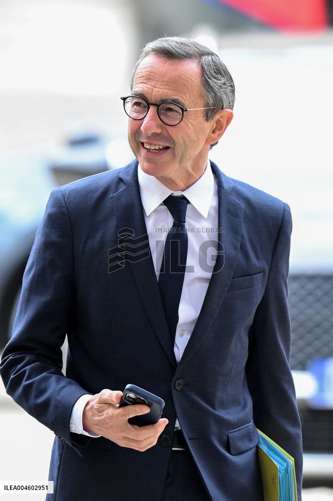 Cabinet Meeting Concludes at Elysee Palace - Paris