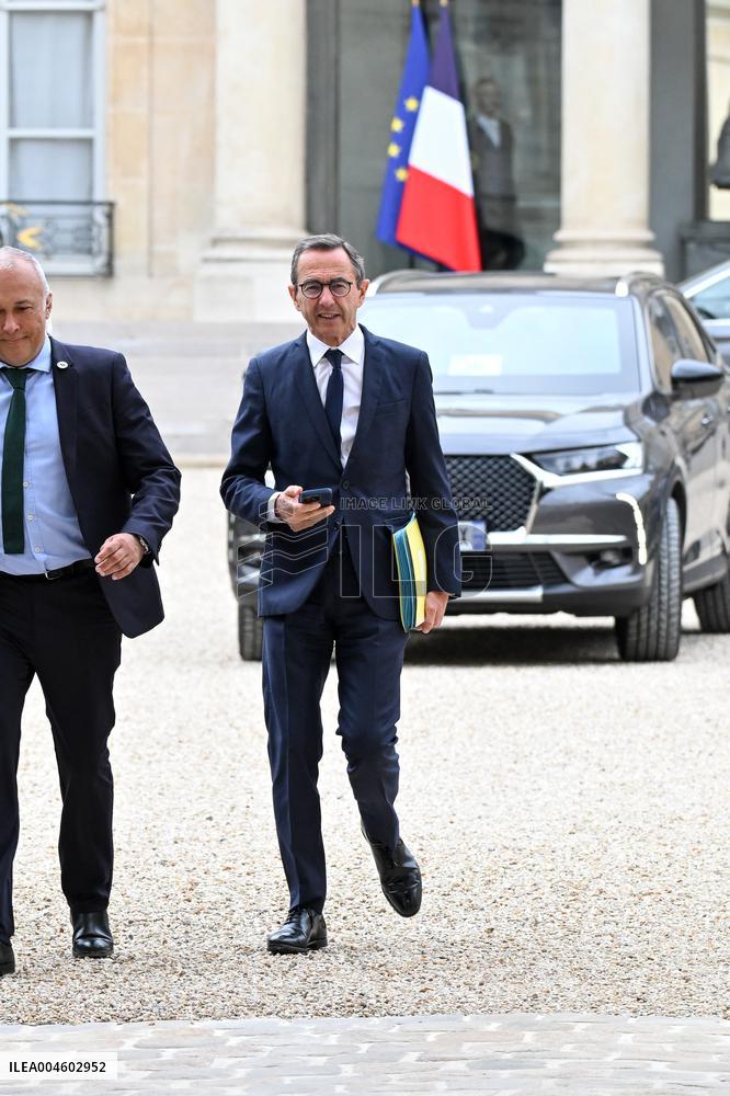 Cabinet Meeting Concludes at Elysee Palace - Paris