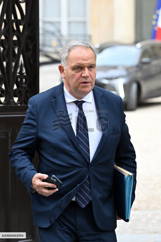 Cabinet Meeting Concludes at Elysee Palace - Paris