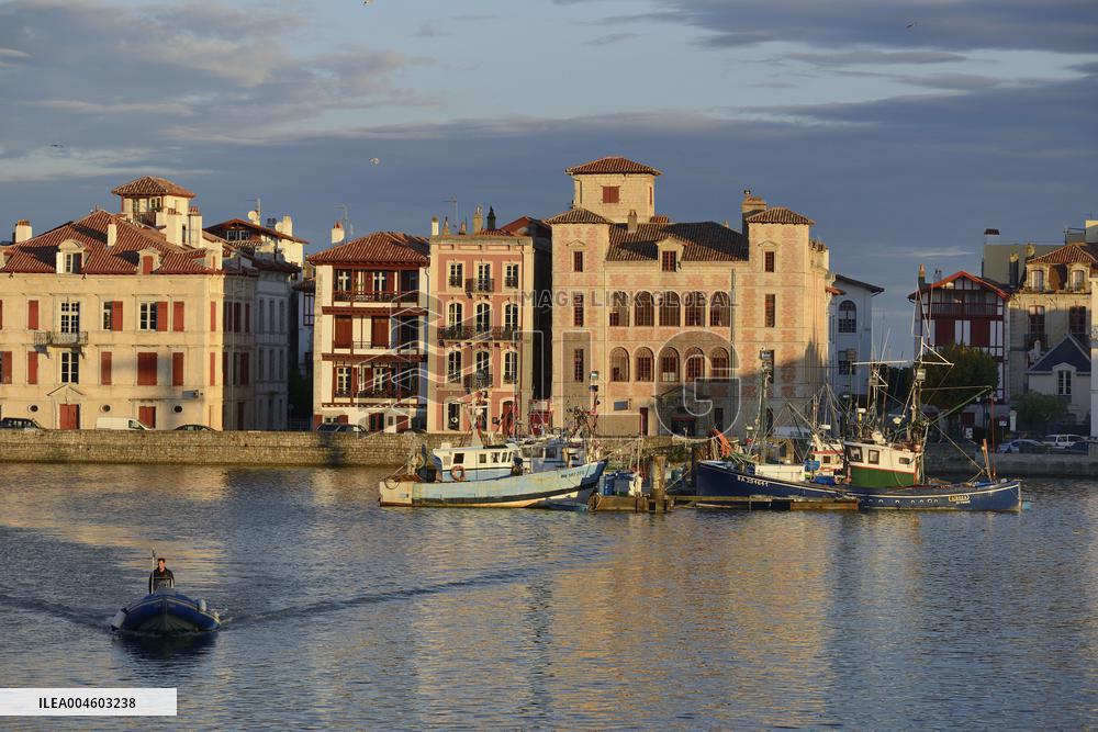 Illustration - St Jean De Luz