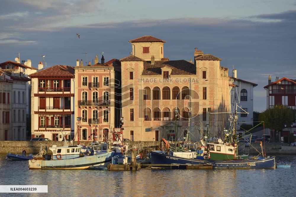 Illustration - St Jean De Luz