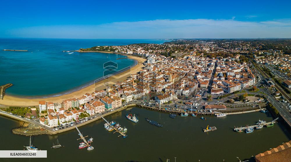 Illustration - St Jean De Luz