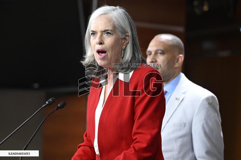 US House Democratic Leadership Press Conference