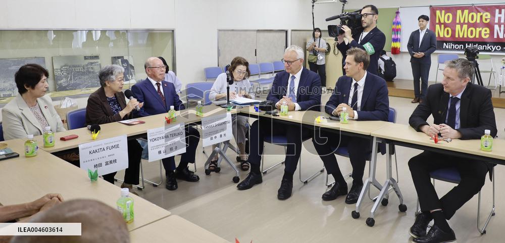 Nobel Peace Prize committee chair in Nagasaki