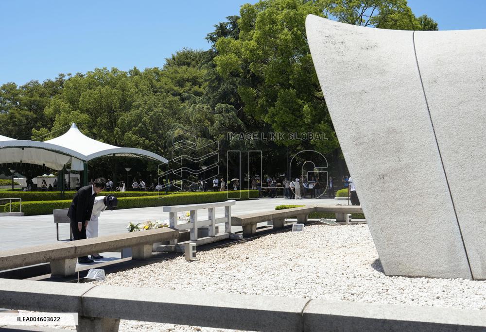 Japan Crown Prince, Crown Princess in Hiroshima
