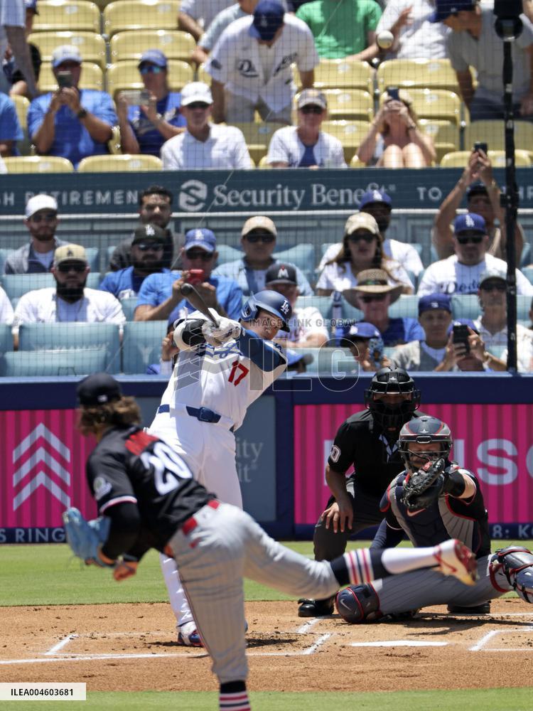 Baseball: Twins vs. Dodgers