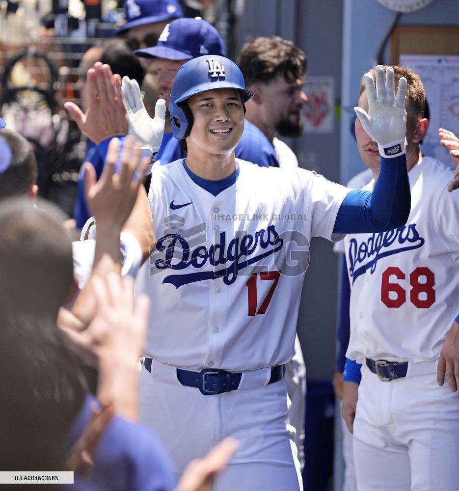 Baseball: Twins vs. Dodgers