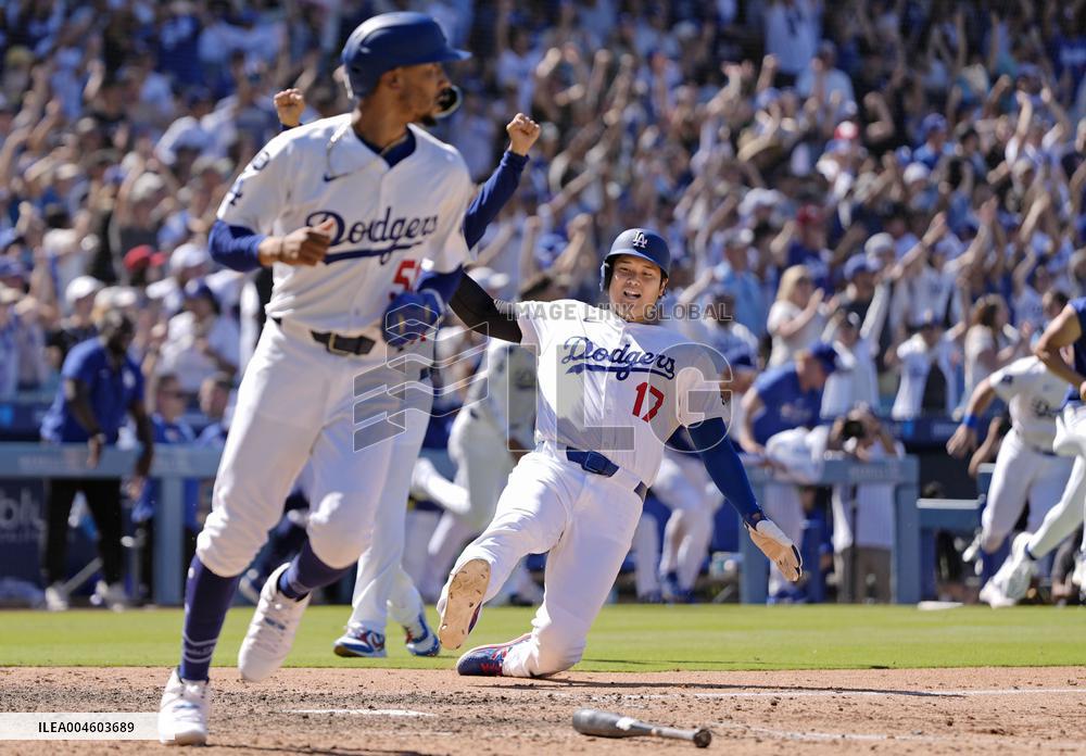 Baseball: Twins vs. Dodgers