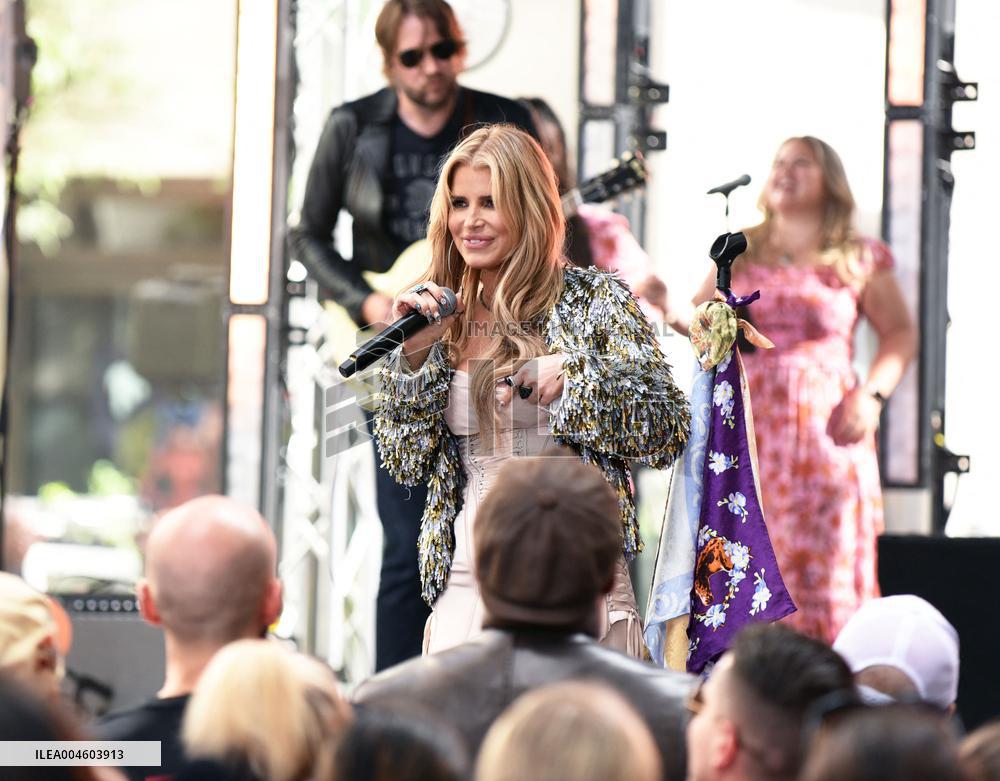 Jessica Simpson Performs At Today Show - NYC