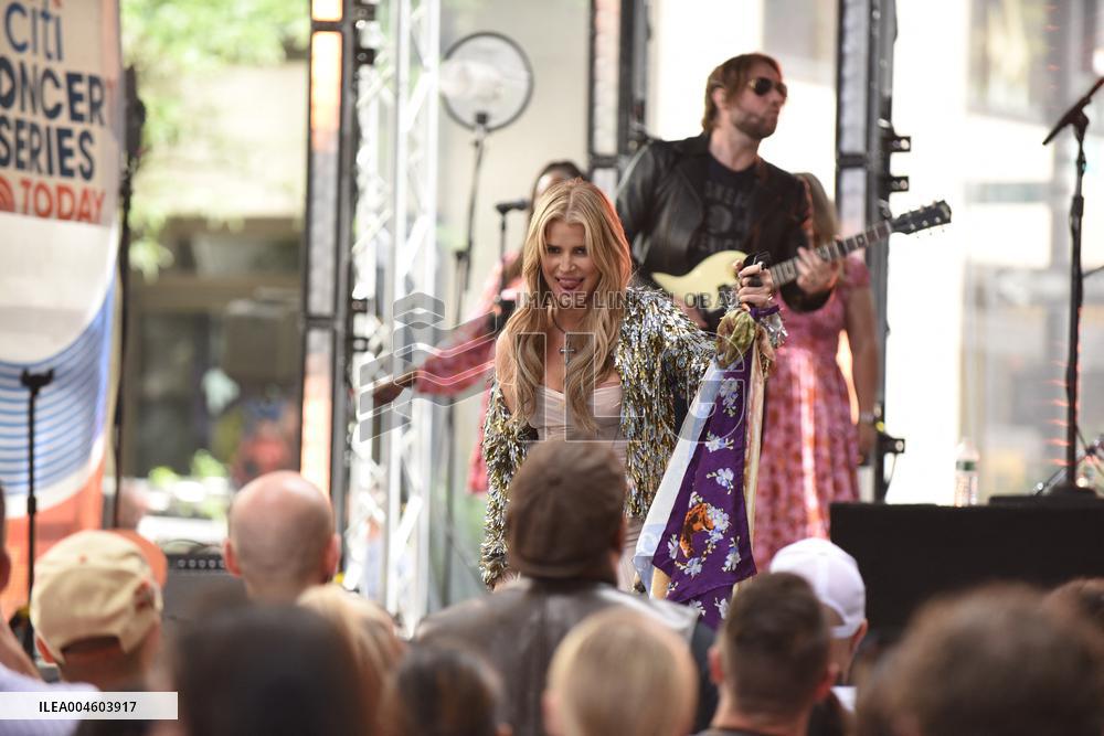 Jessica Simpson Performs At Today Show - NYC