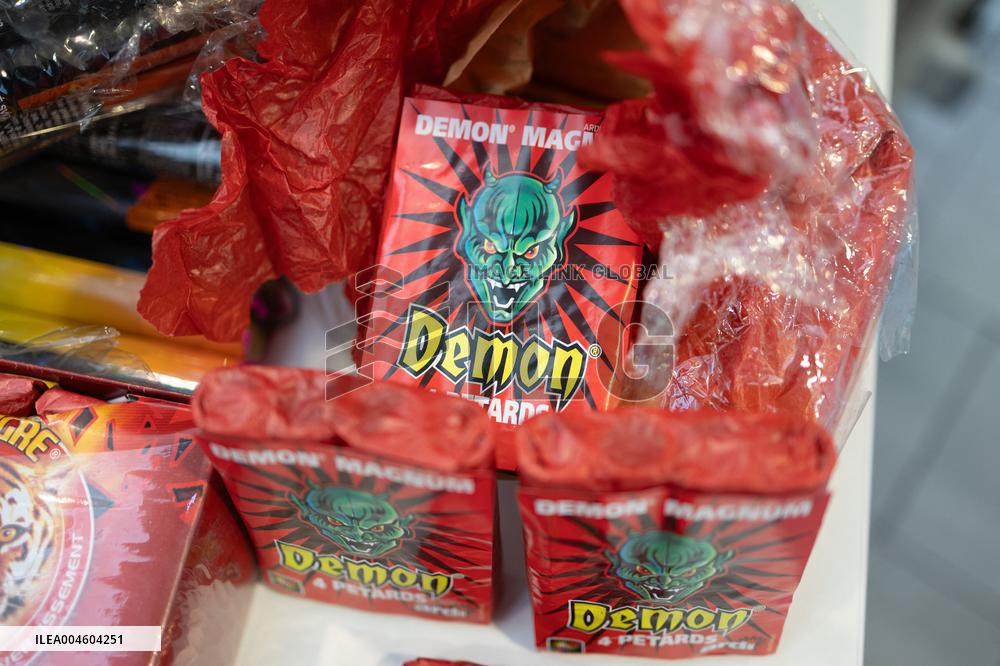 Bruno Retailleau visits the 20th Arrondissement Police Station - Paris