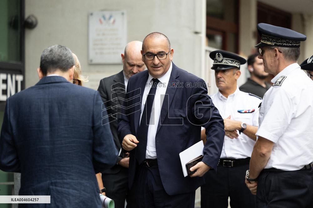 Bruno Retailleau visits the 20th Arrondissement Police Station - Paris