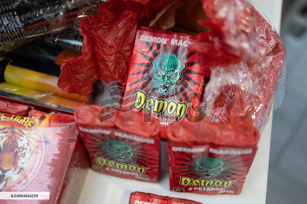 Bruno Retailleau visits the 20th Arrondissement Police Station - Paris