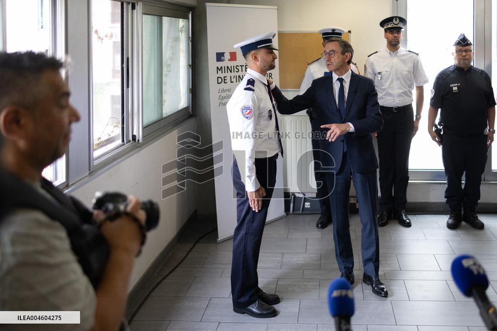 Bruno Retailleau visits the 20th Arrondissement Police Station - Paris