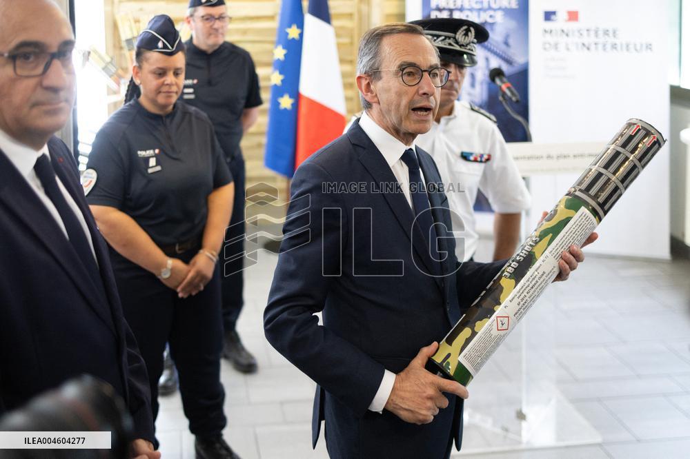 Bruno Retailleau visits the 20th Arrondissement Police Station - Paris