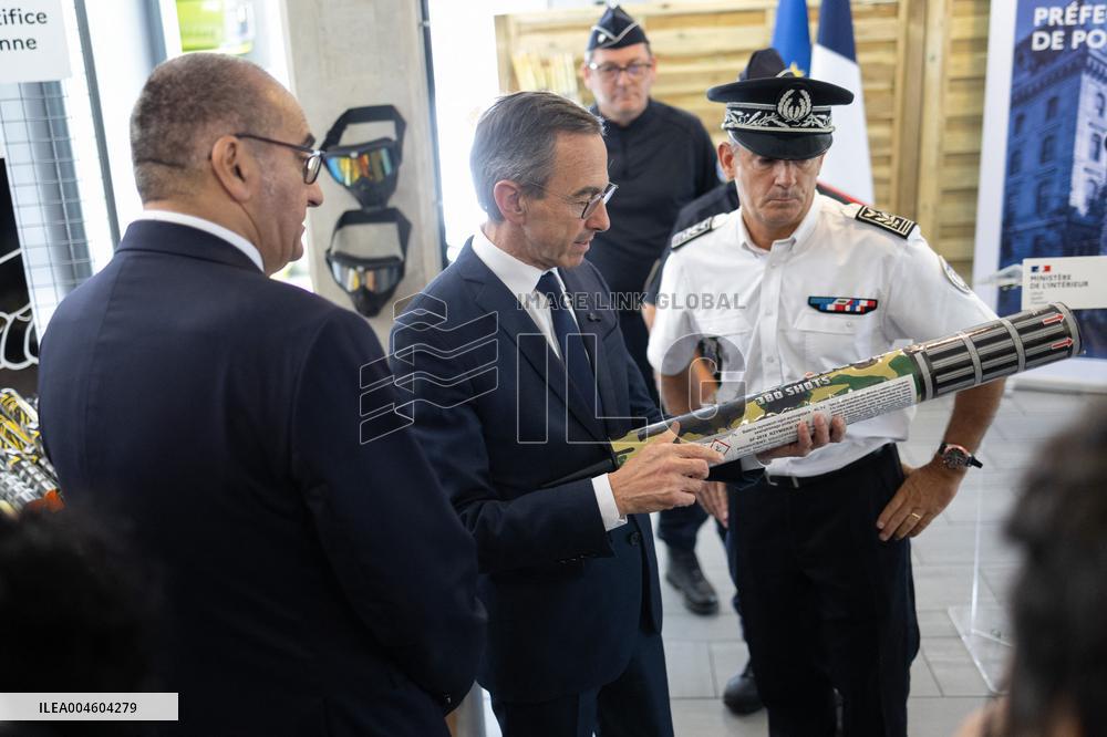 Bruno Retailleau visits the 20th Arrondissement Police Station - Paris