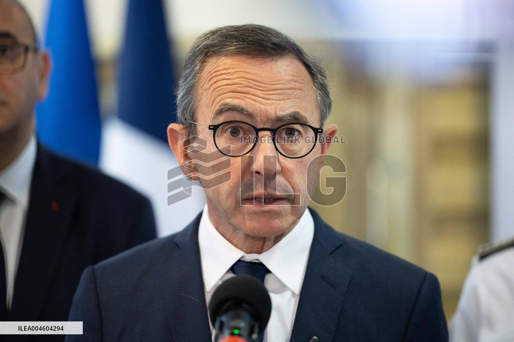 Bruno Retailleau visits the 20th Arrondissement Police Station - Paris