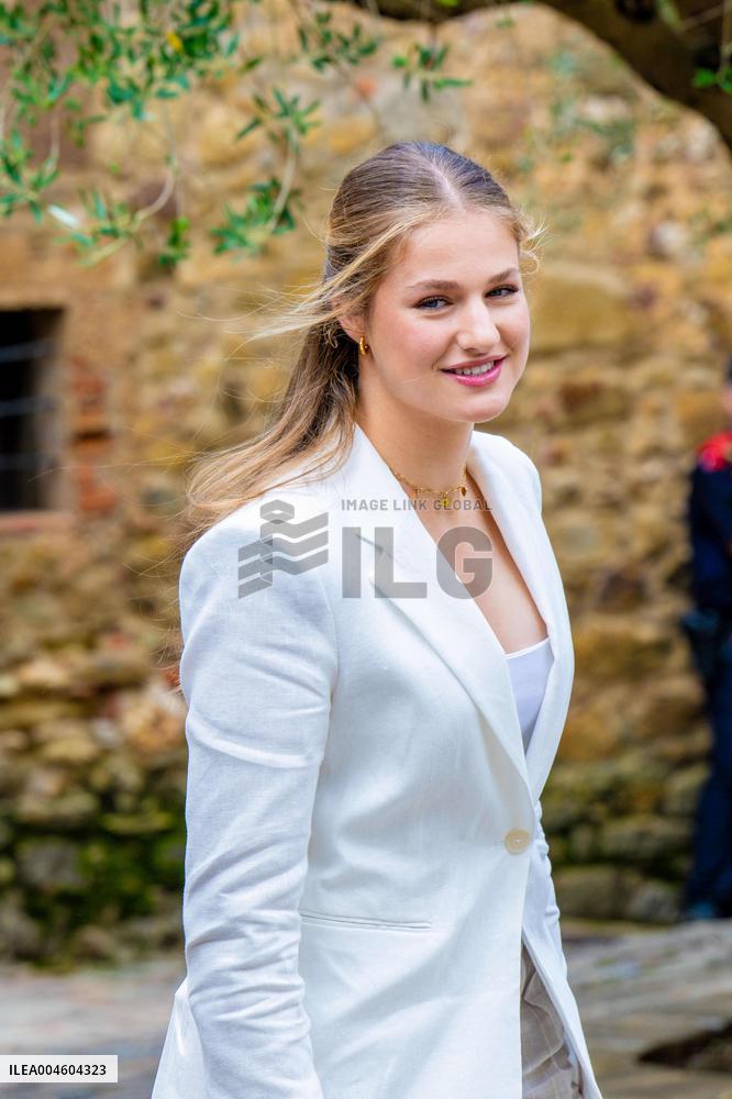 Princess Leonor And Infanta Sofia Working Visit - Sant Marti Vell