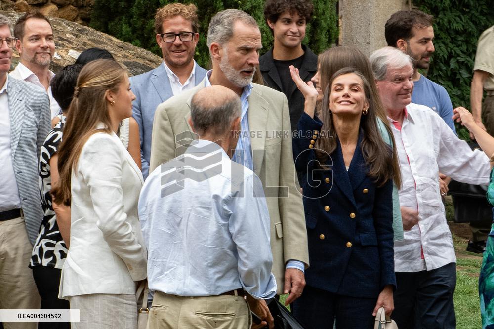 Princess Leonor And Infanta Sofia Working Visit - Sant Marti Vell