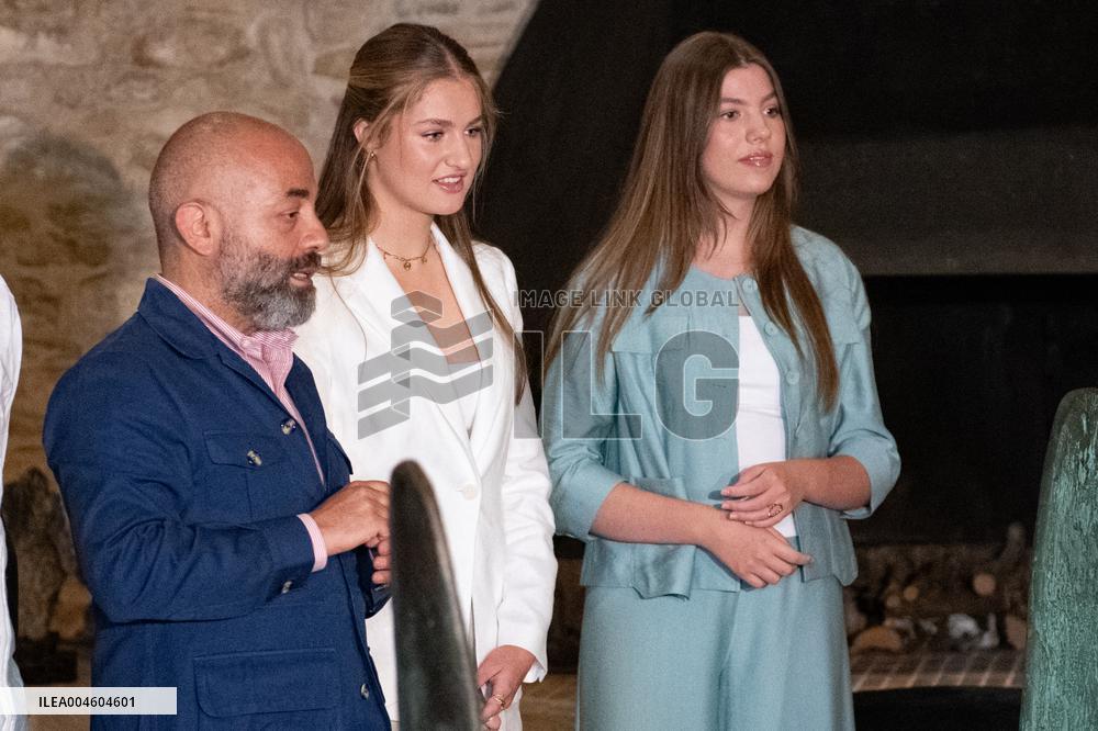Princess Leonor And Infanta Sofia Working Visit - Sant Marti Vell